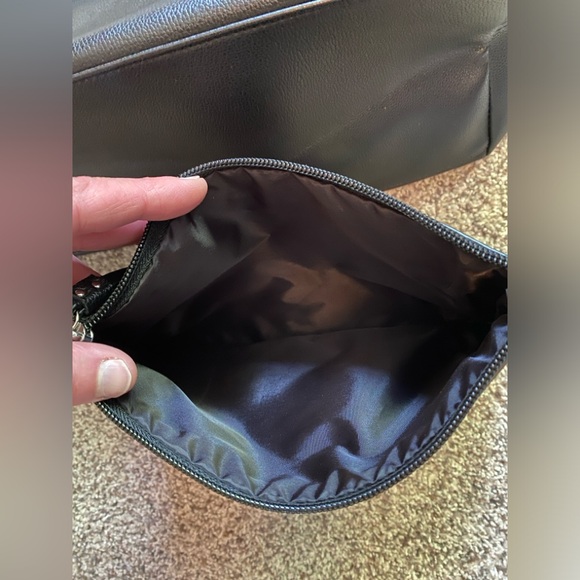 BNWT Victoria Secret Bag - Picture 5 of 10